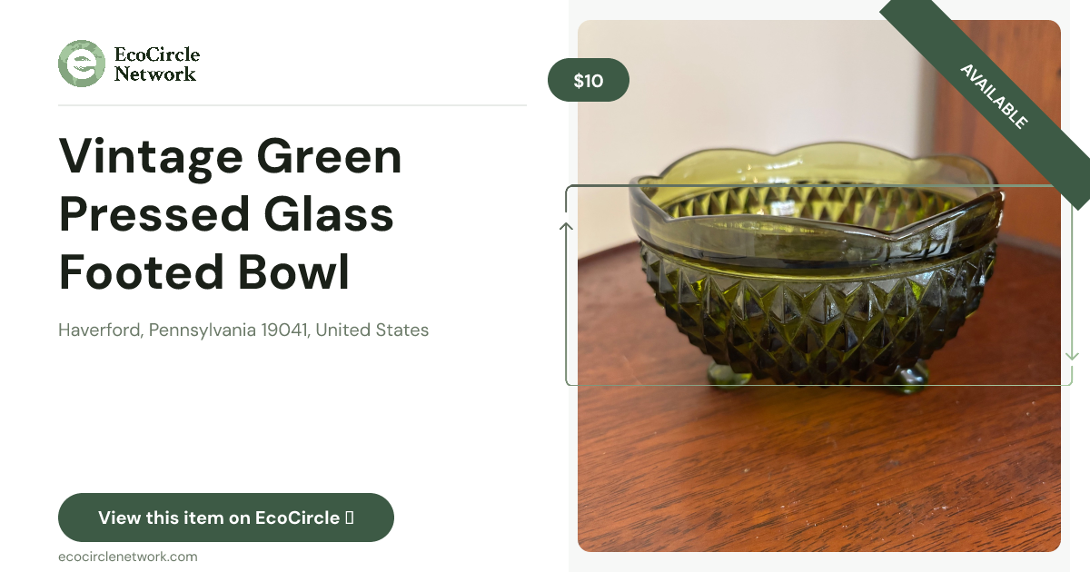 Vintage Green Pressed Glass Footed Bowl (Scalloped Edge)
